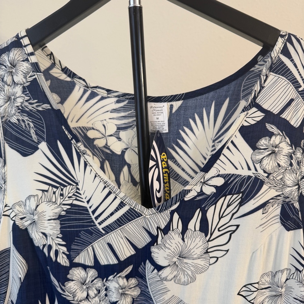 NWT Palmwave Hawaii Women’s Sleeveless Blue & White Floral Aloha Dress Size M - Picture 5 of 11